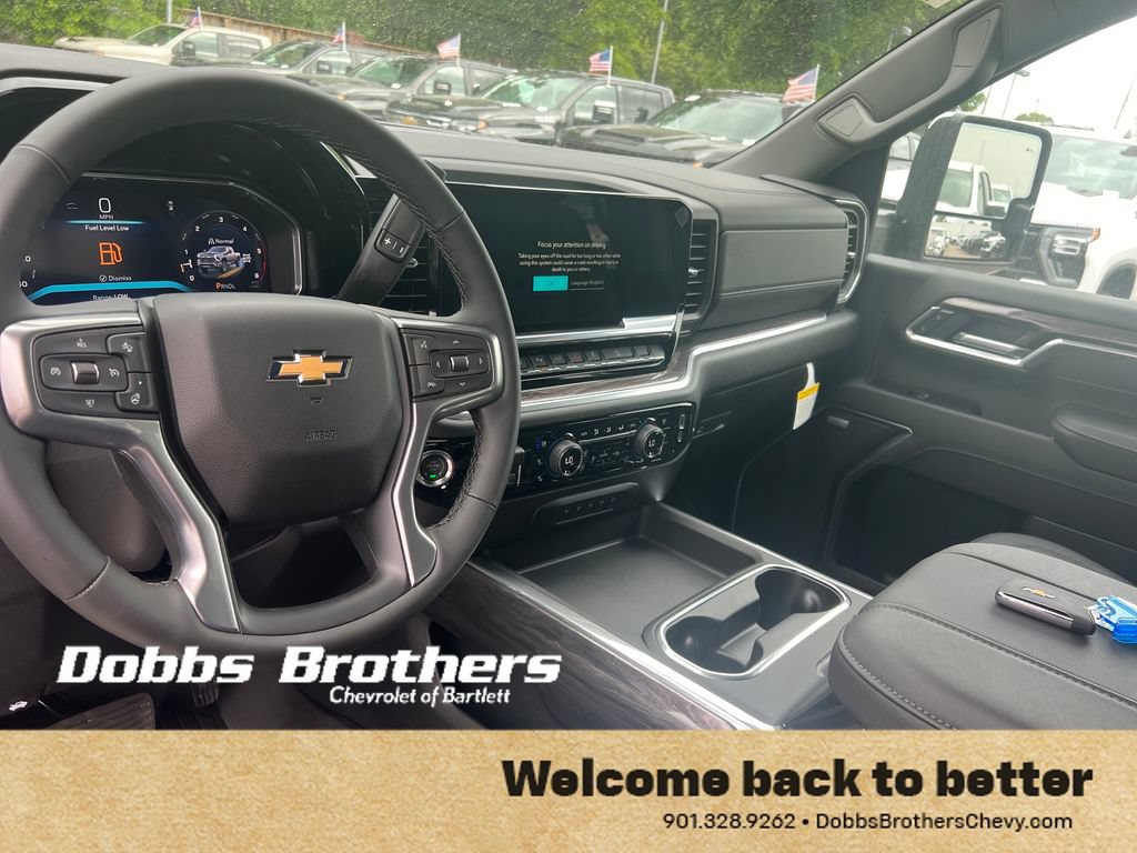 New 2026 Chevrolet Silverado 2500 LTZ w/ LTZ Premium Package AWD/4WD image 14