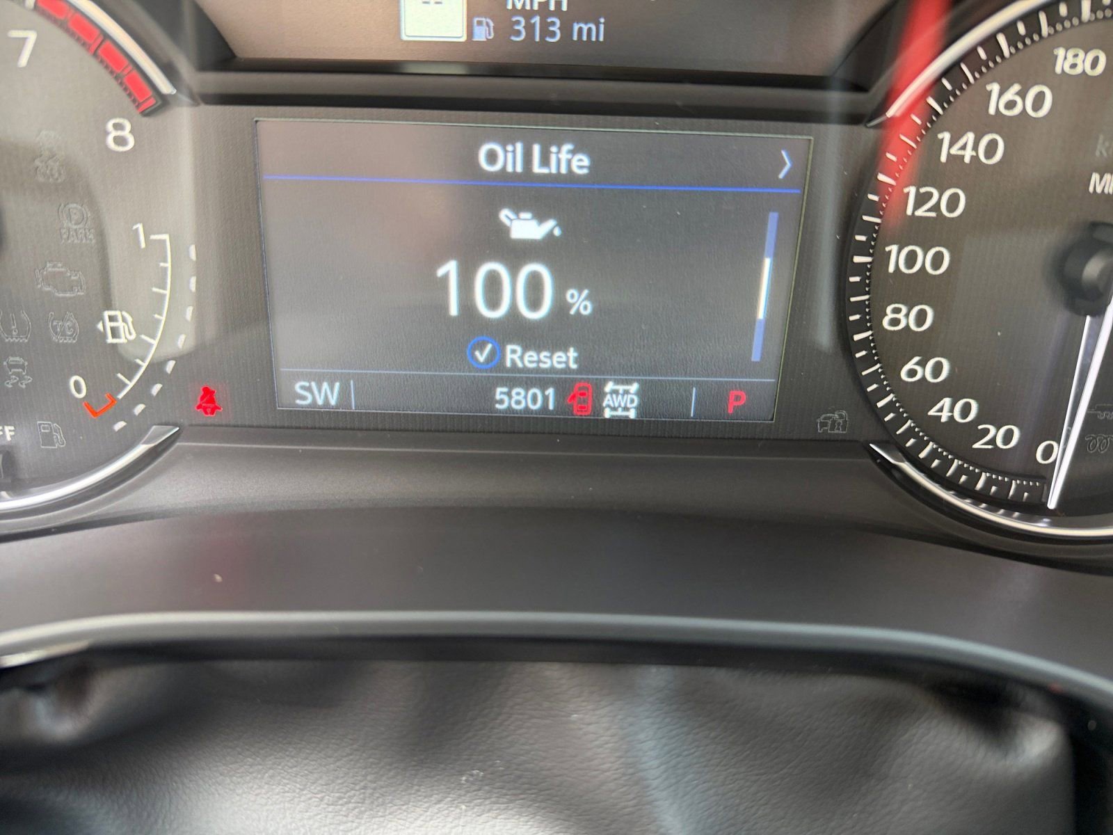 Used 2025 Cadillac XT6 Sport AWD/4WD image 16