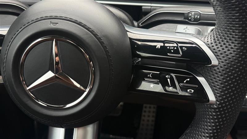 Used 2024 Mercedes-Benz GLS 450 4MATIC w/ AMG Line Exterior image 32