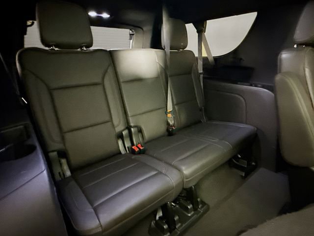 Used 2023 Chevrolet Suburban High Country w/ LPO, Illumination Package image 33