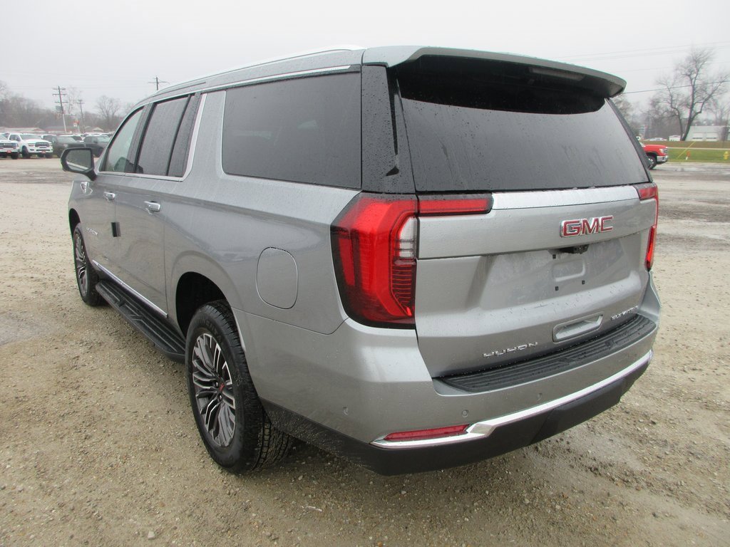 New 2026 GMC Yukon XL Elevation w/ Elevation Premium Package image 7