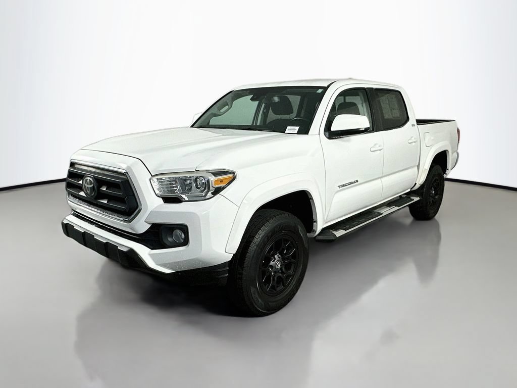 Used 2020 Toyota Tacoma SR5 RWD image 3