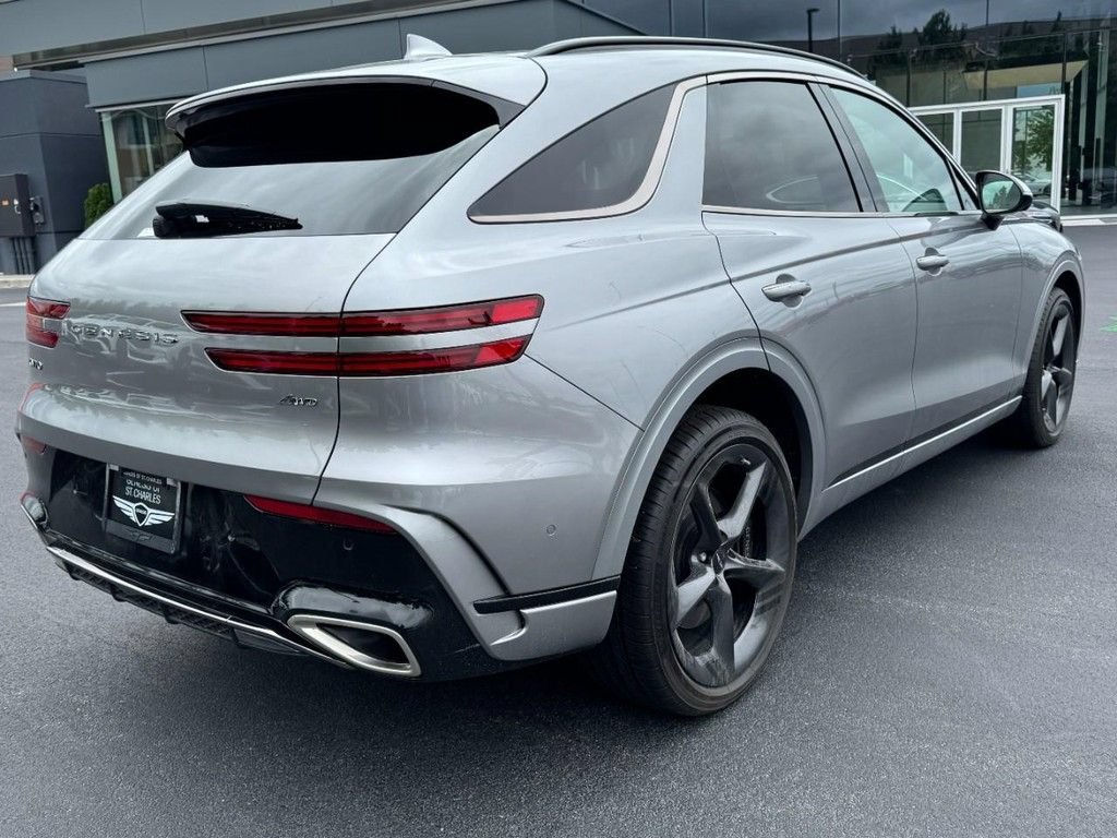 Certified 2026 Genesis GV70 2.5T Sport Prestige AWD/4WD image 3