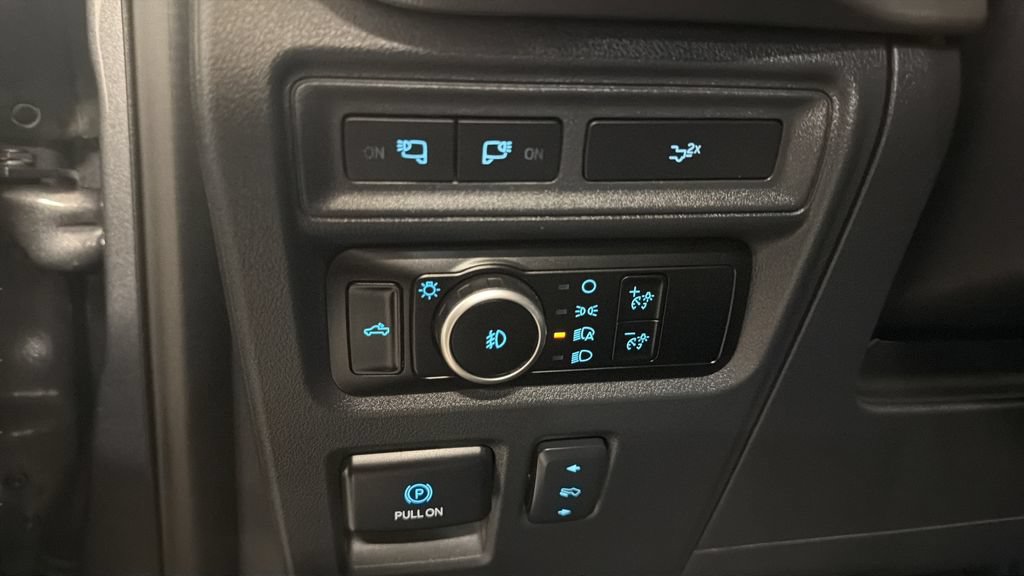 Used 2024 Ford F150 Lariat AWD/4WD image 16
