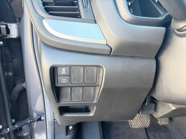 Used 2018 Honda CR-V LX image 5