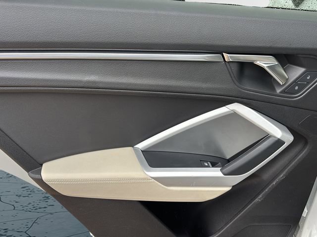 Used 2022 Audi Q3 2.0T Premium Plus w/ Premium Plus Package image 14