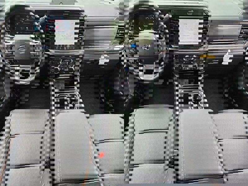 New 2026 Ford F250 Lariat image 9