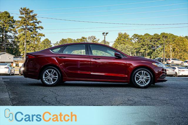 Used 2018 Ford Fusion SE w/ Fusion SE Technology Package FWD image 10