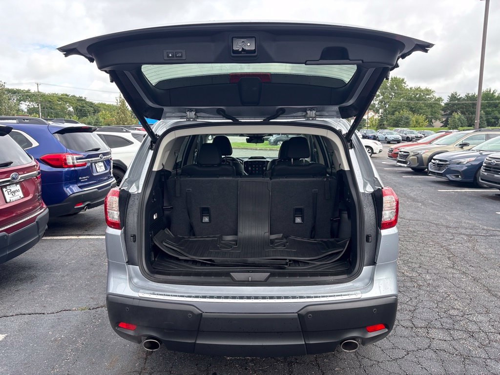 Certified 2026 Subaru Ascent Touring AWD/4WD image 8