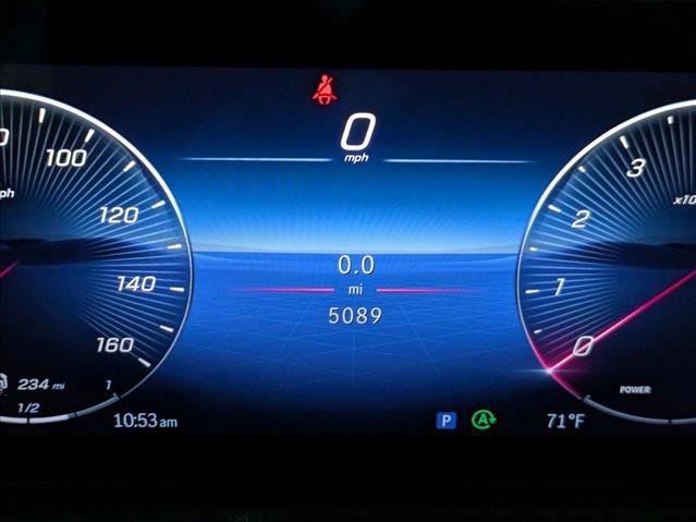 Certified 2025 Mercedes-Benz GLB 250 4MATIC image 13
