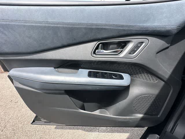 Used 2024 Nissan Ariya AWD image 19