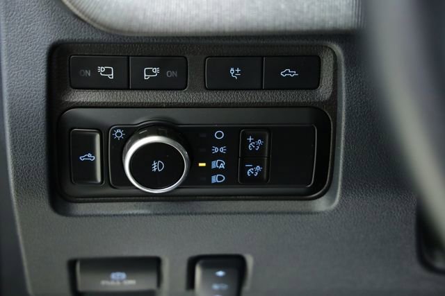 Used 2024 Ford F450 Platinum image 34