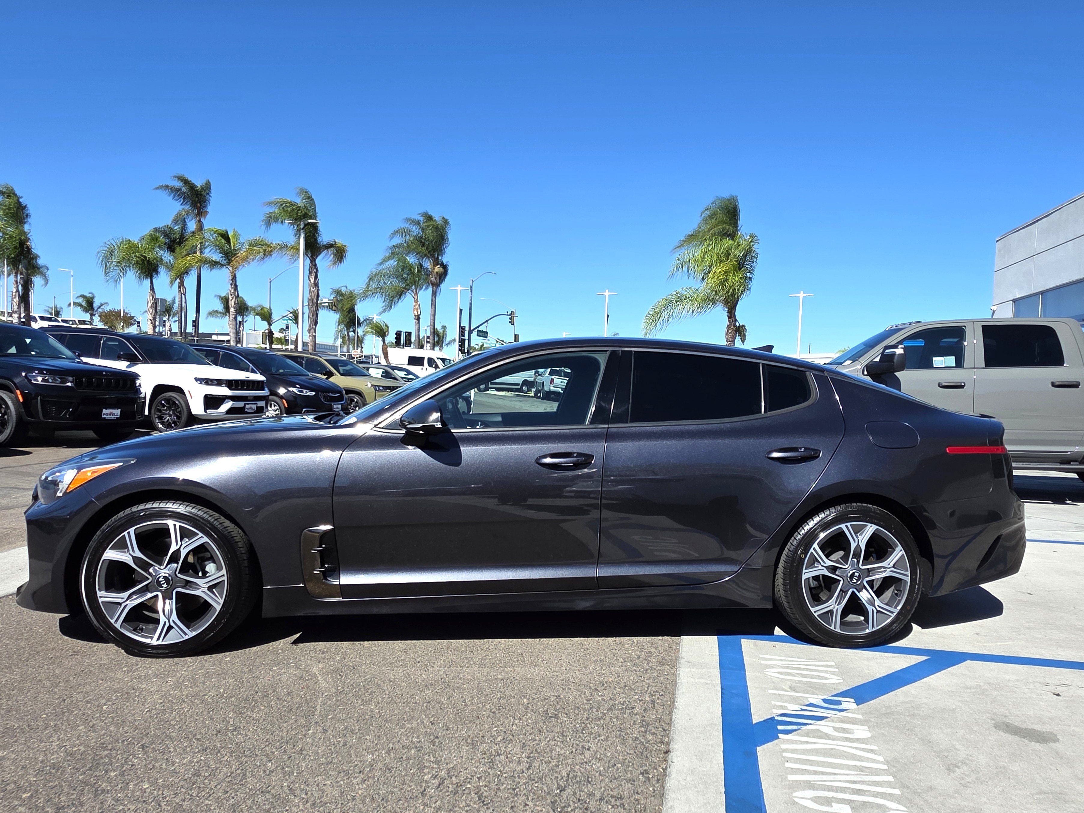 Used 2020 Kia Stinger GT-Line image 2
