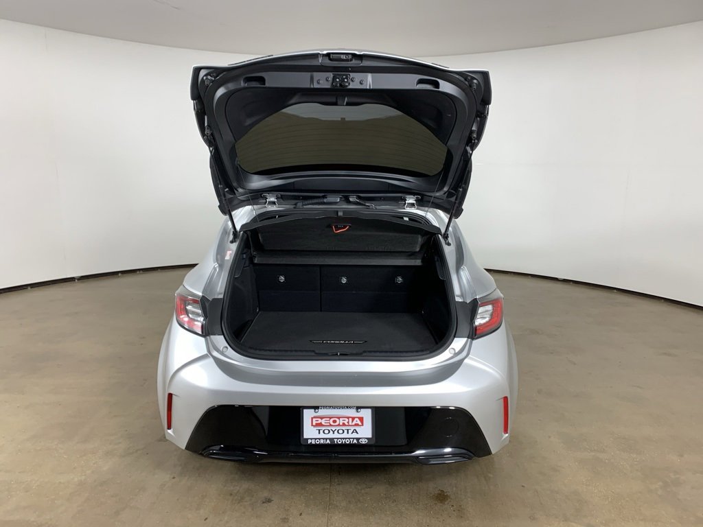 Used 2021 Toyota Corolla SE w/ Carpet Mat Package (TMS) image 30