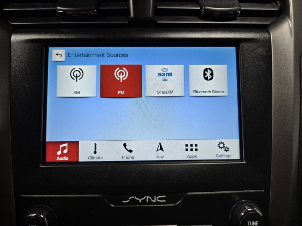 Used 2019 Ford Fusion SEL image 25