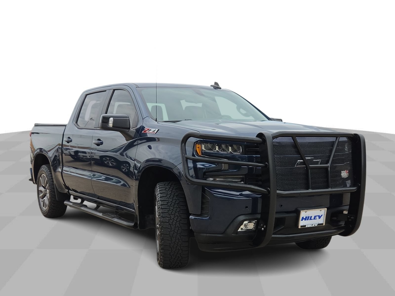 Used 2019 Chevrolet Silverado 1500 RST AWD/4WD image 2