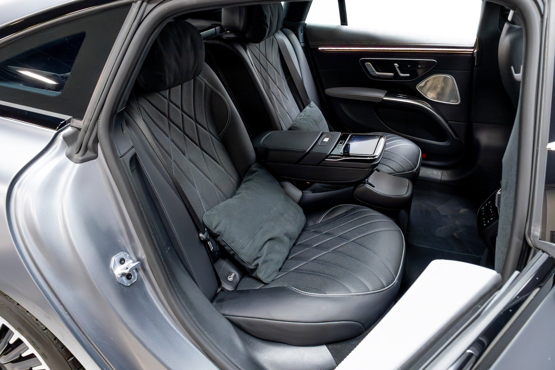 Used 2023 Mercedes-Benz EQS AMG 4MATIC image 30