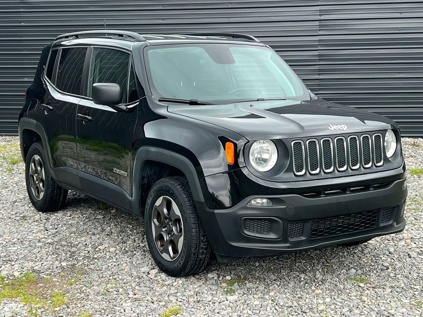 Used 2018 Jeep Renegade Sport w/ Power & Air Group AWD/4WD image 7