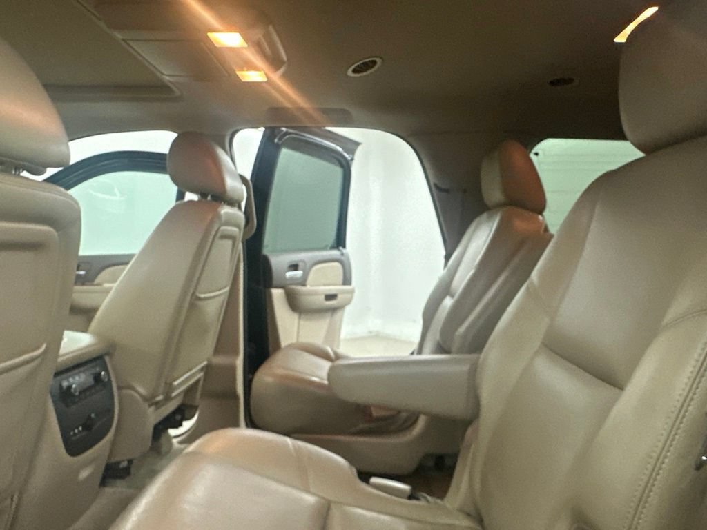 Used 2012 Chevrolet Tahoe LTZ AWD/4WD image 33