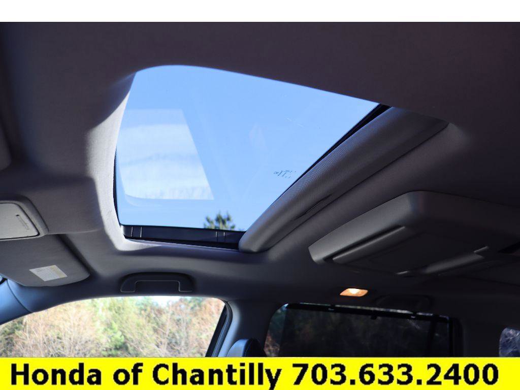 Used 2019 Honda Pilot Elite image 21