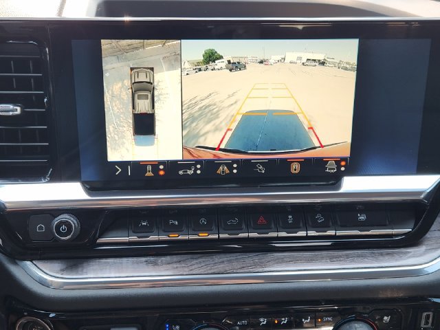 Used 2024 Chevrolet Silverado 1500 LTZ AWD/4WD image 6