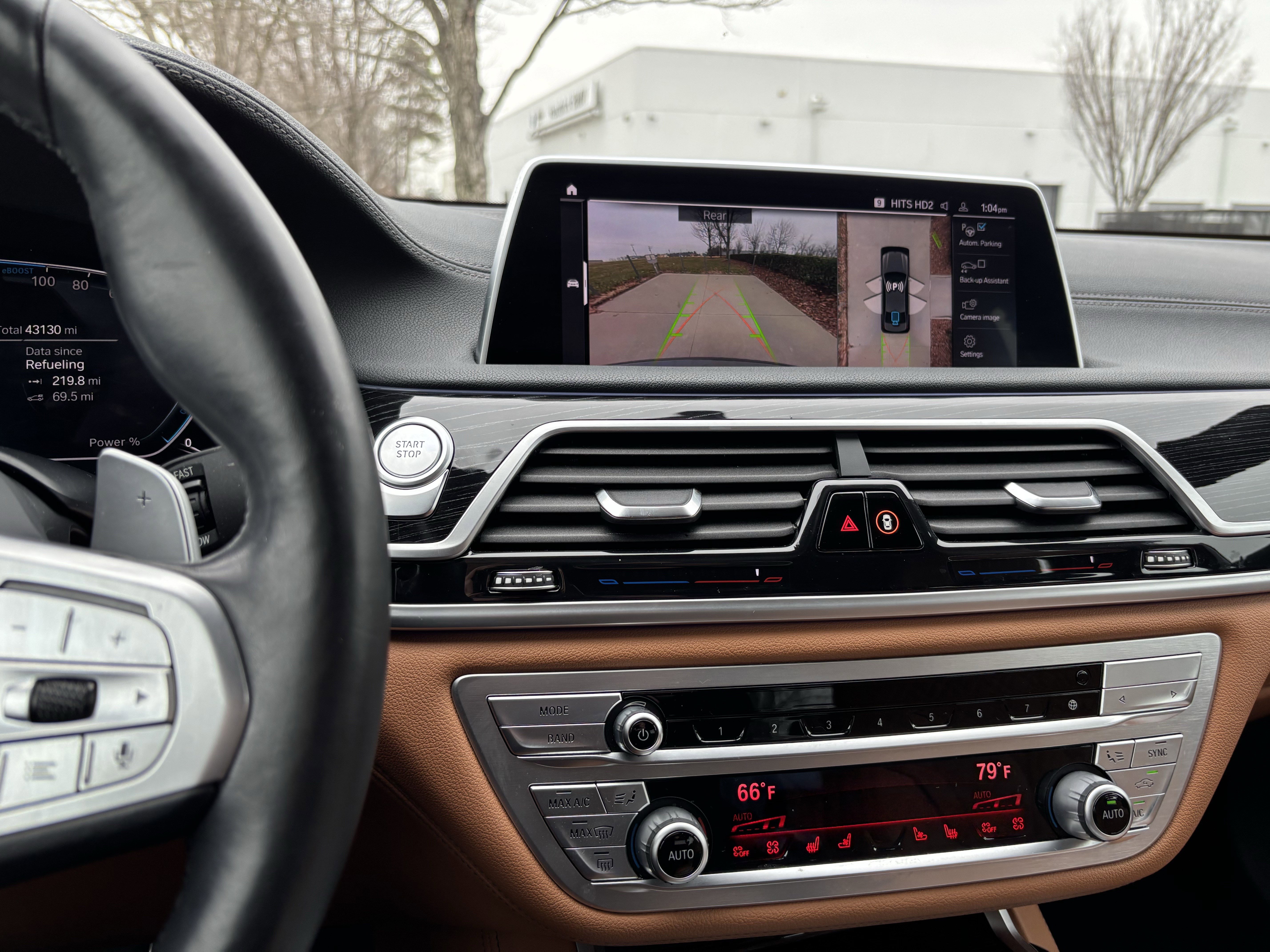 Used 2022 BMW 745e xDrive w/ M Sport Package image 31