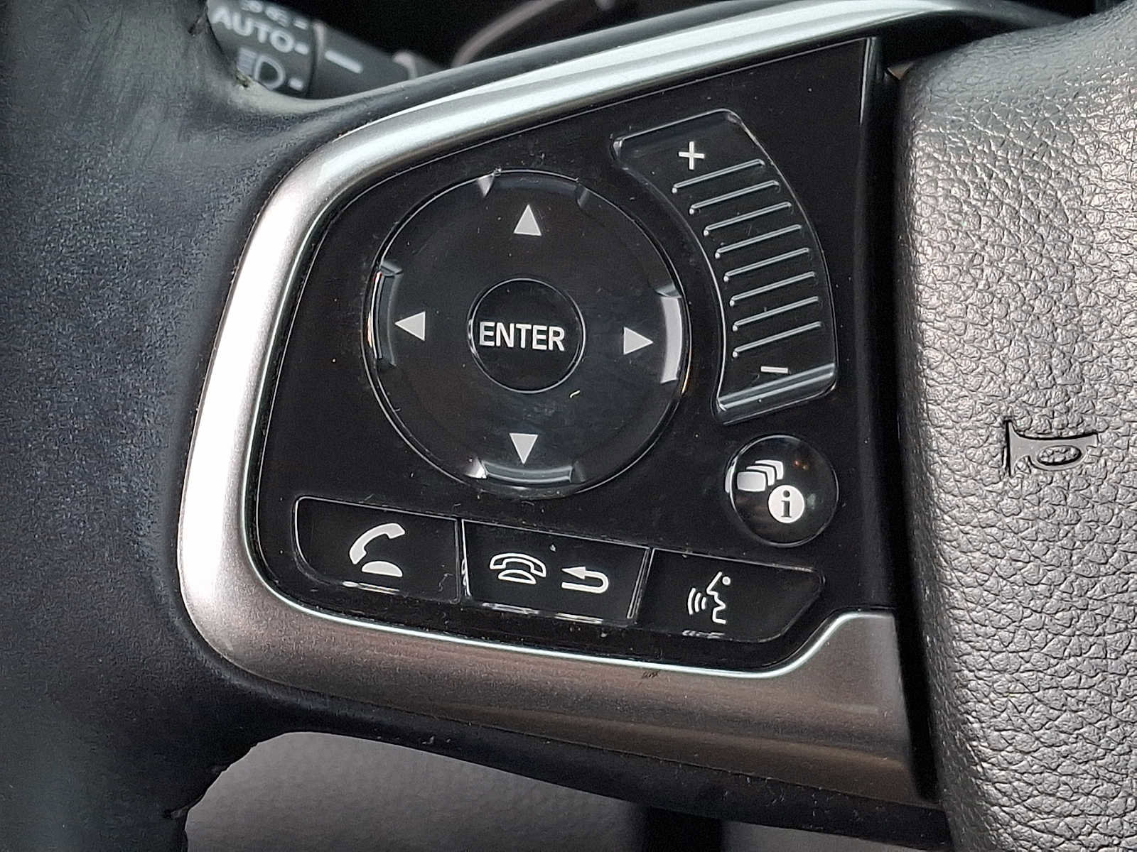 Used 2018 Honda CR-V EX-L image 15