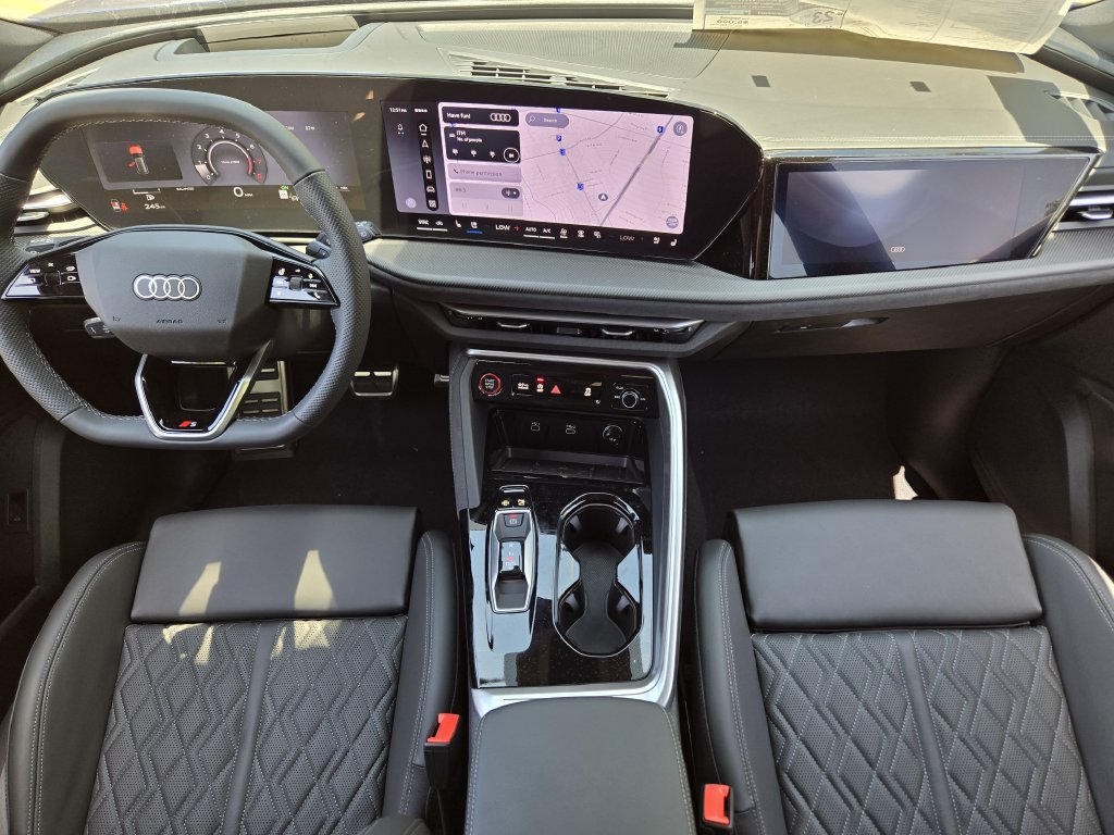 New 2026 Audi SQ5 Prestige AWD/4WD image 30
