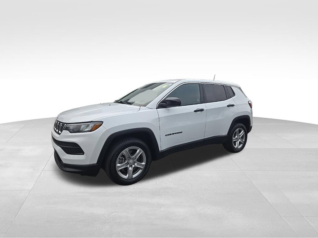 Used 2024 Jeep Compass Sport AWD/4WD image 1