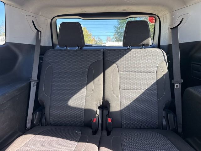 Used 2023 GMC Acadia SLE w/ Driver Convenience Package image 15