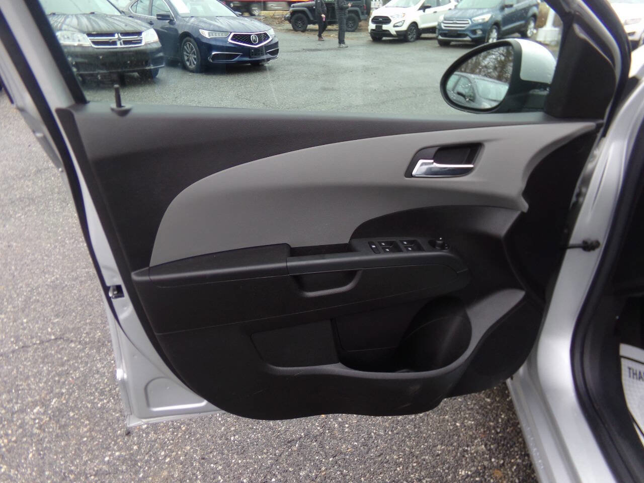 Used 2012 Chevrolet Sonic LT image 23