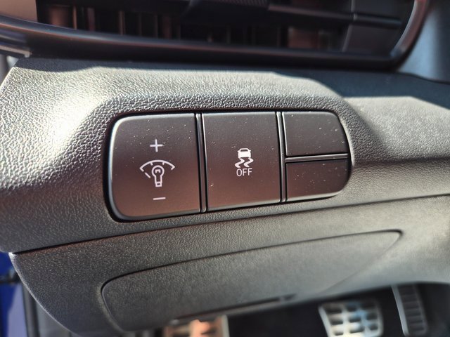 New 2025 Hyundai Elantra N image 17