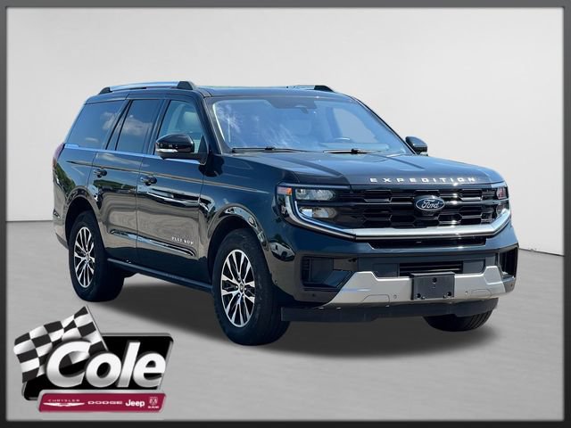Used 2025 Ford Expedition Platinum AWD/4WD image 1
