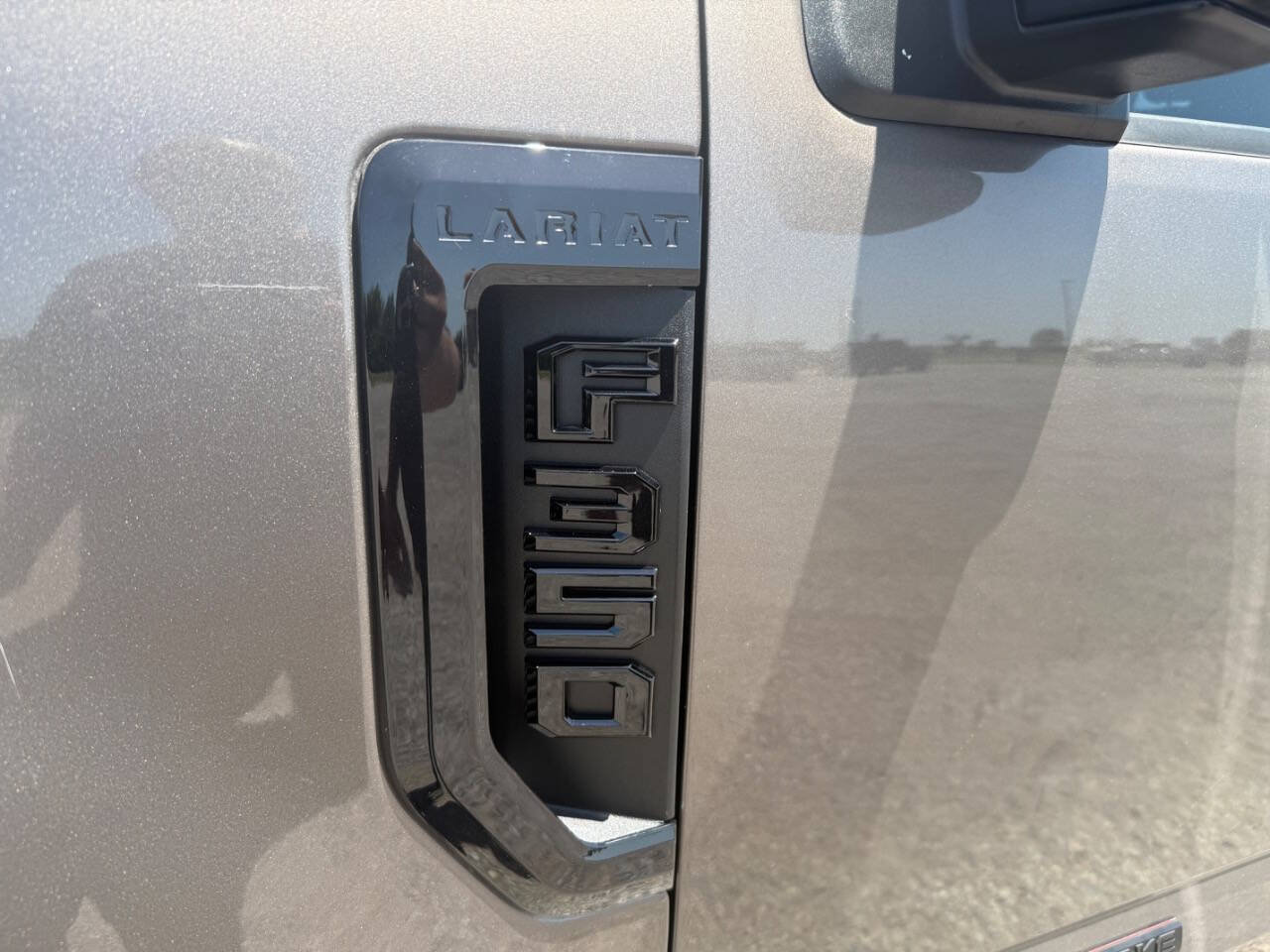 Used 2019 Ford F350 Lariat w/ Lariat Value Package AWD/4WD image 11