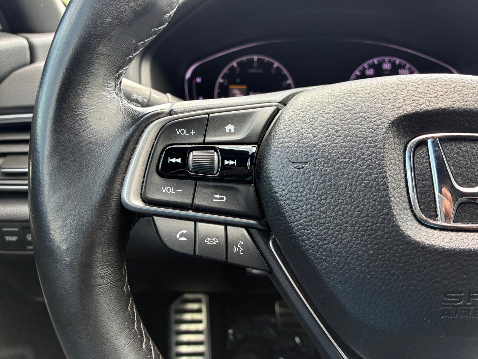 Used 2022 Honda Accord Sport image 29