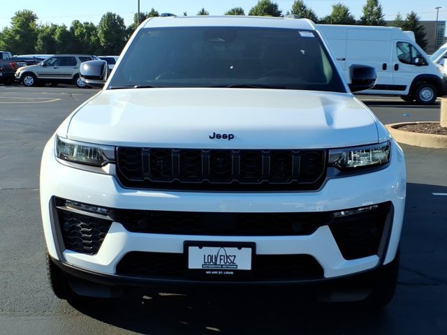 New 2026 Jeep Grand Cherokee L Limited AWD/4WD image 22