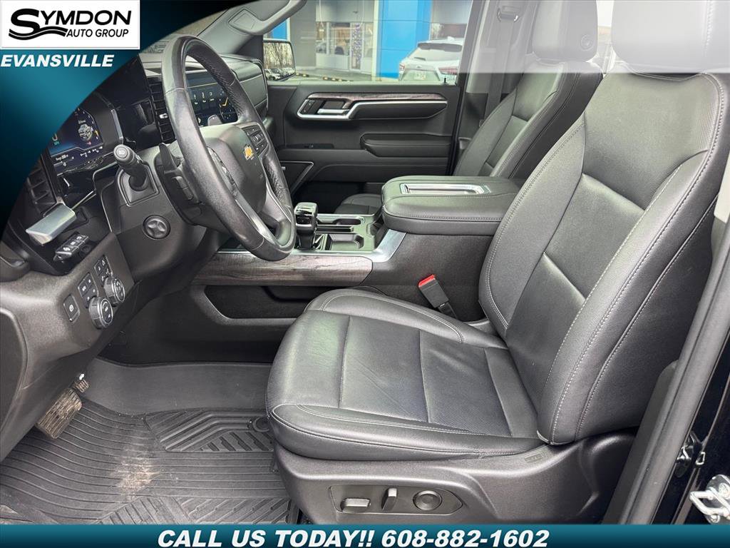 Used 2022 Chevrolet Silverado 1500 LTZ w/ LTZ Premium Package image 7