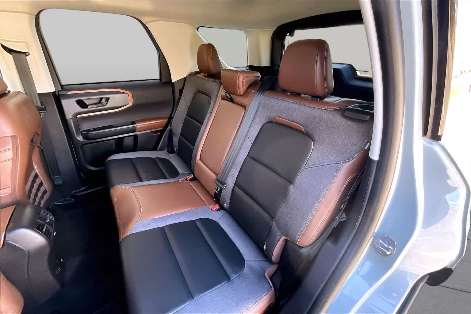 Used 2023 Ford Bronco Sport Outer Banks AWD/4WD image 40