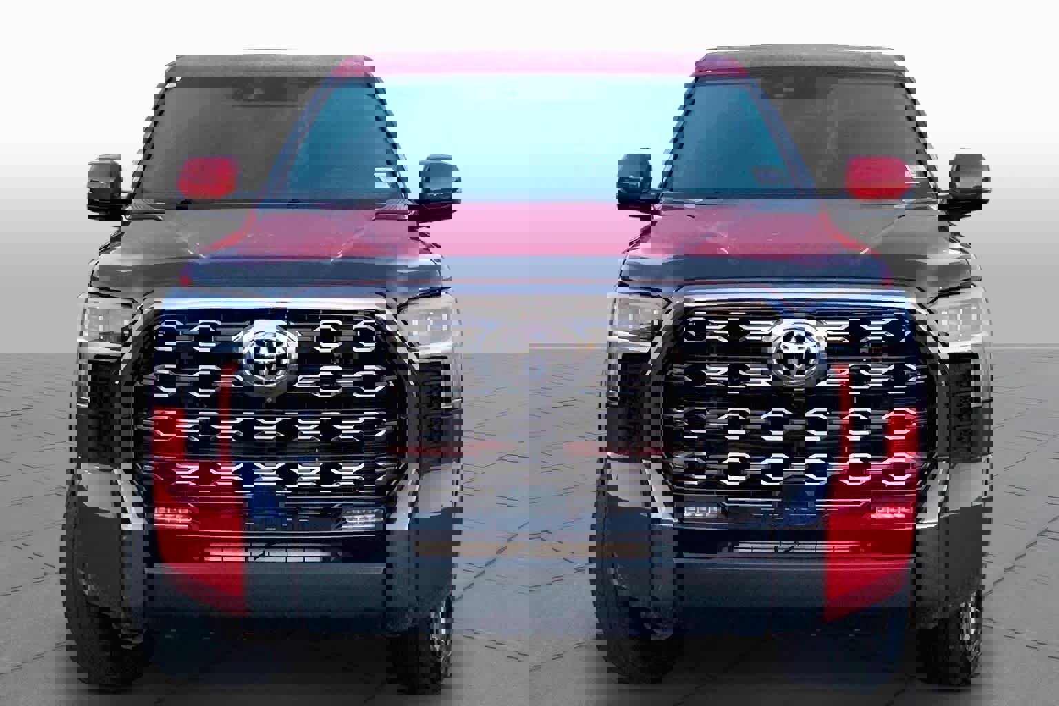 Used 2022 Toyota Tundra Platinum w/ Advanced Package image 4