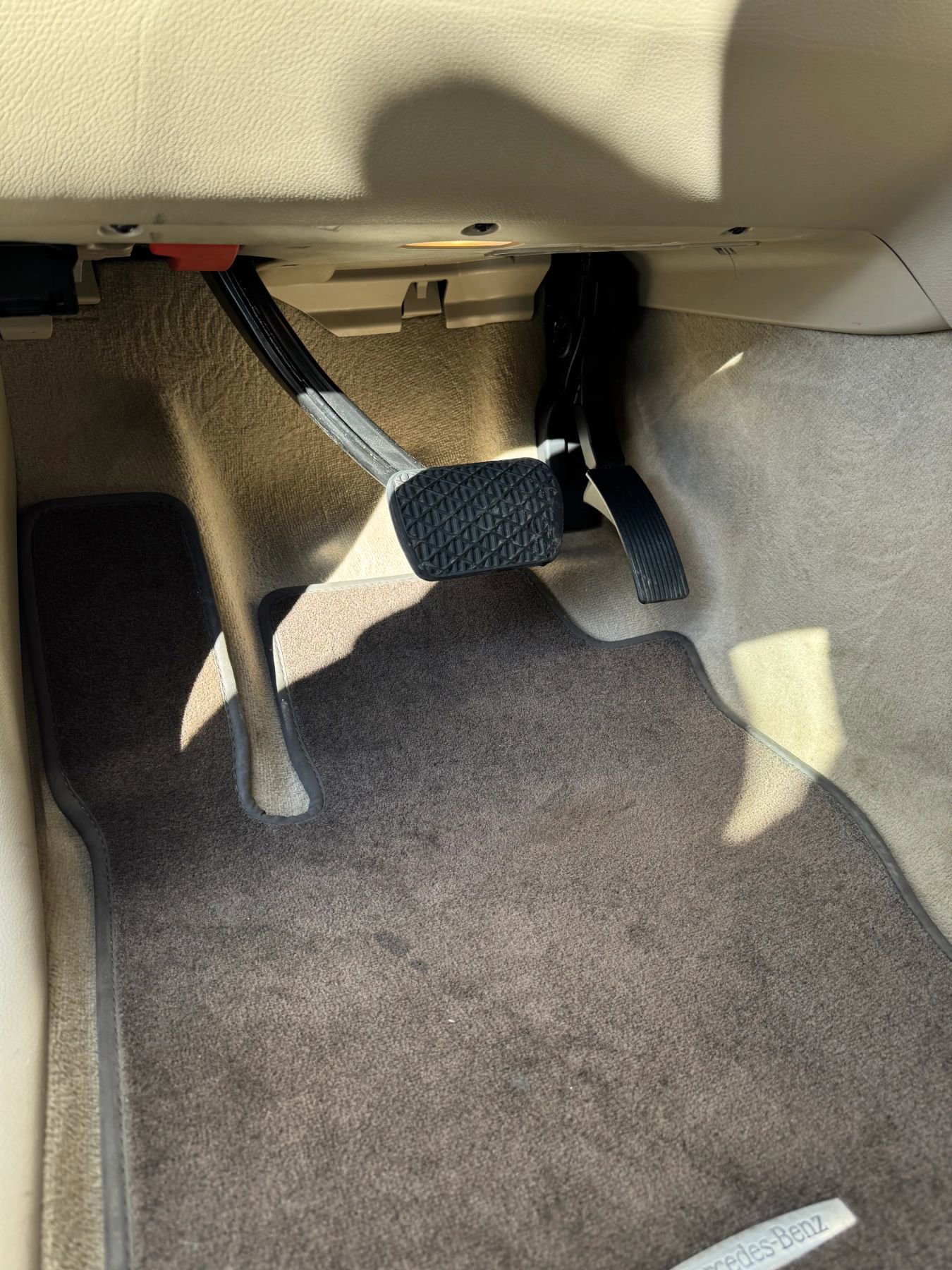 Used 2012 Mercedes-Benz ML 350 BlueTEC 4MATIC image 25