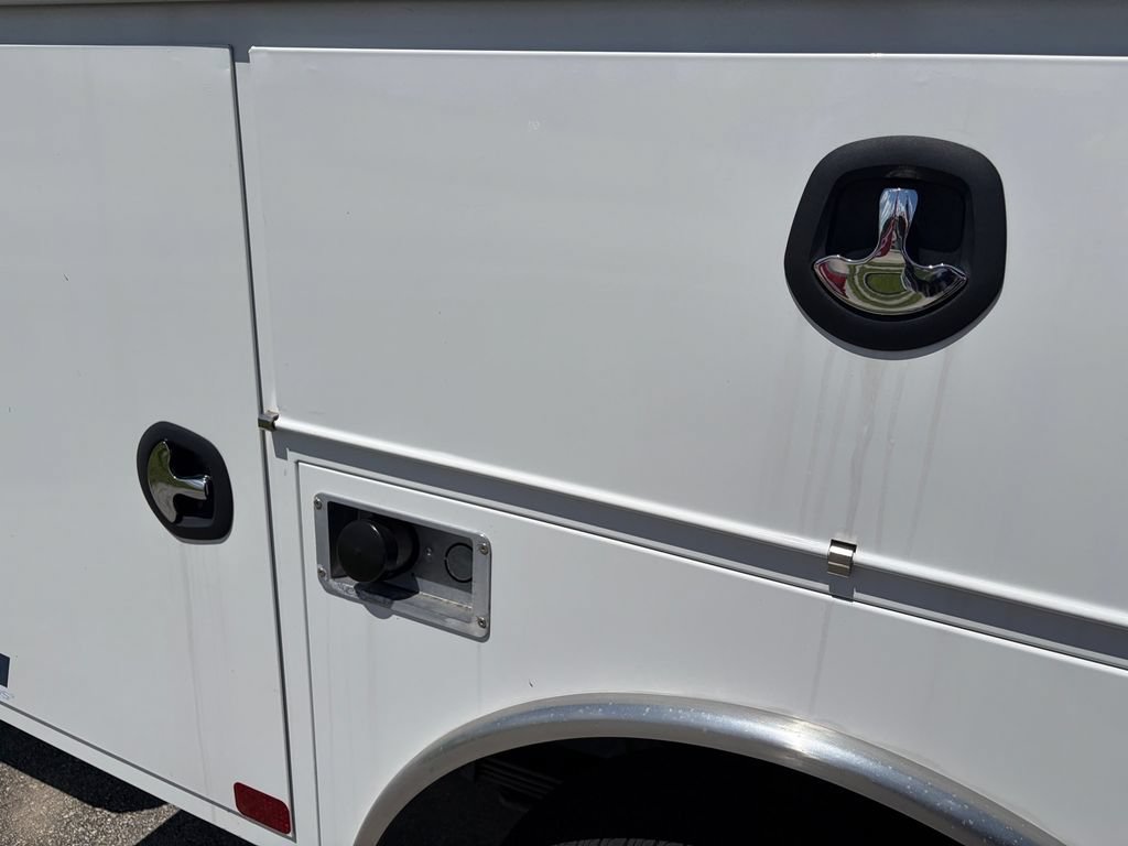 New 2026 GMC Sierra 2500 Pro w/ Convenience Package RWD image 14
