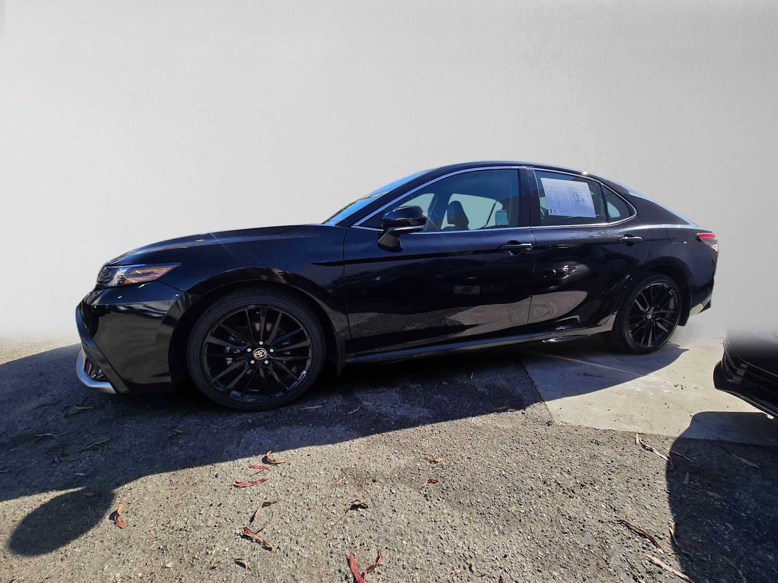 Used 2024 Toyota Camry XSE FWD image 6