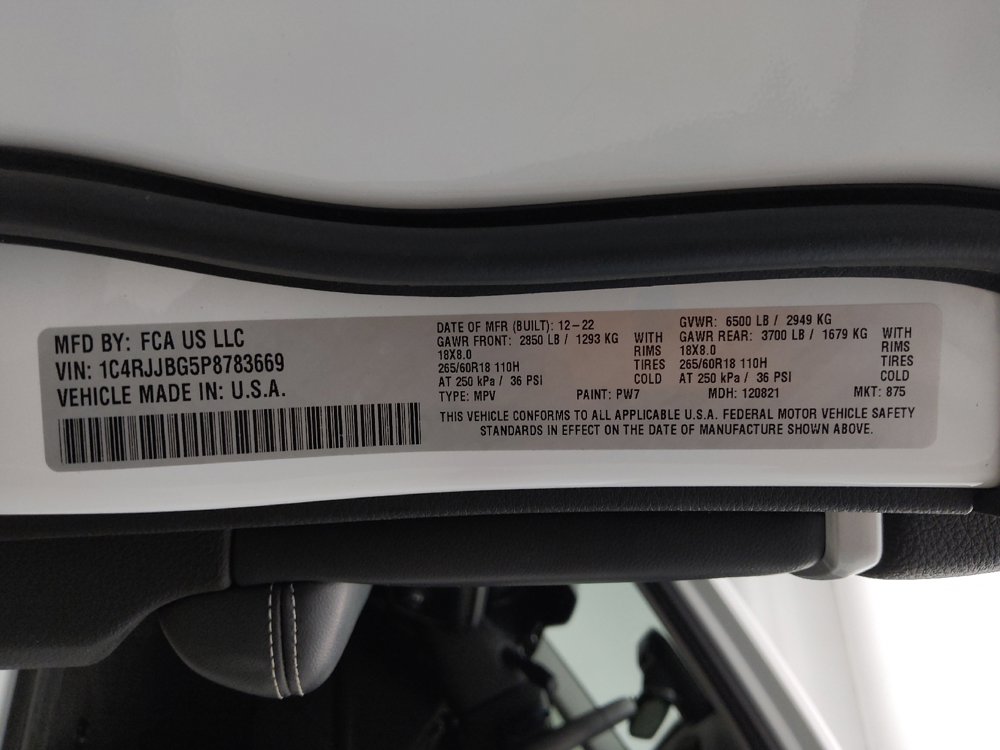 Used 2023 Jeep Grand Cherokee L Limited image 33