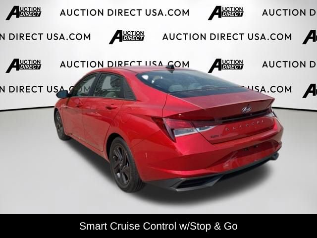 Used 2022 Hyundai Elantra SEL w/ Convenience Package FWD image 9