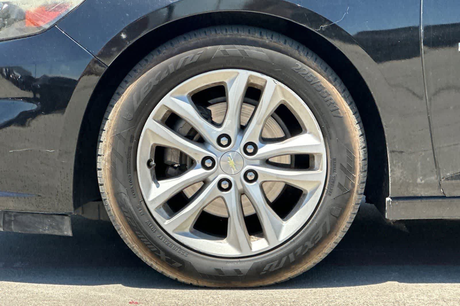 Used 2016 Chevrolet Malibu LT FWD image 13
