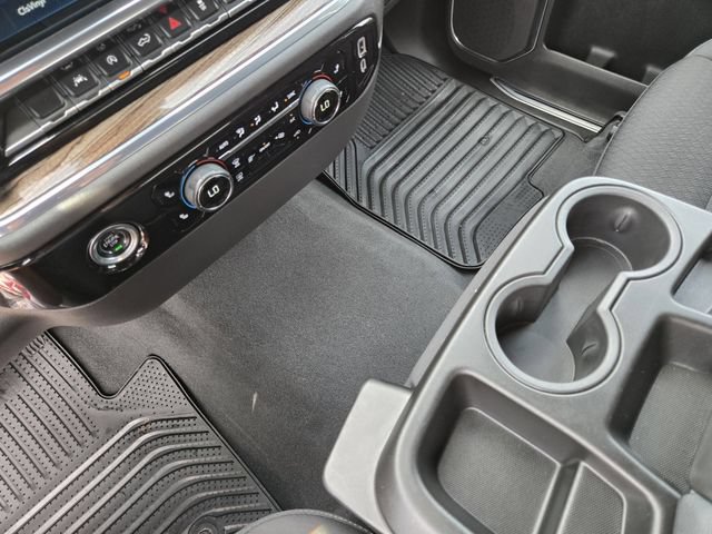 Used 2024 Chevrolet Silverado 1500 LT AWD/4WD image 18