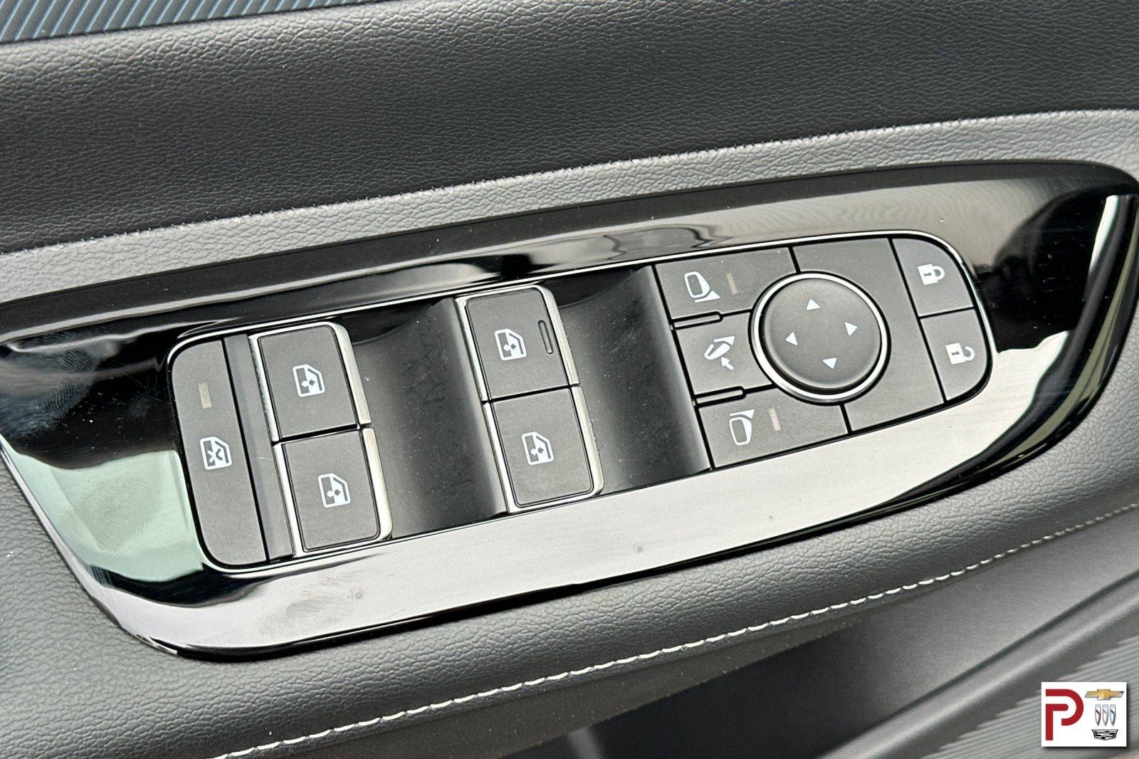 Used 2025 Nissan Murano Platinum image 13