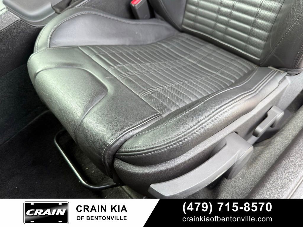 Used 2012 Ford Mustang Shelby GT500 w/ SVT Performance Pkg image 23