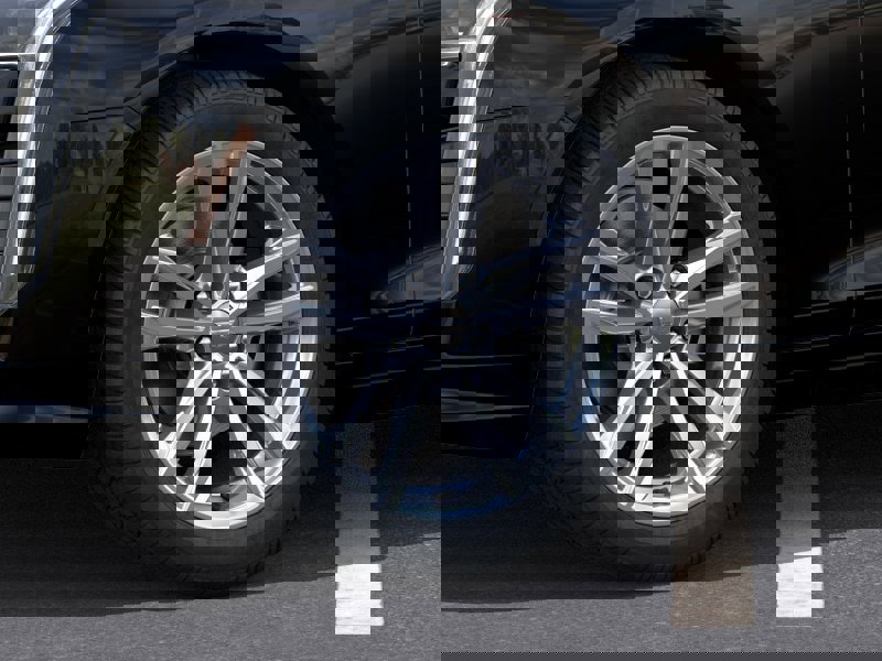 New 2026 Cadillac CT4 Luxury AWD/4WD image 9