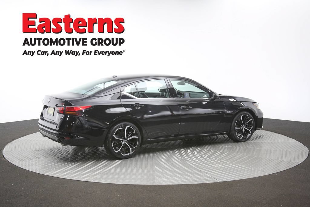 Used 2024 Nissan Altima 2.5 SR FWD image 42